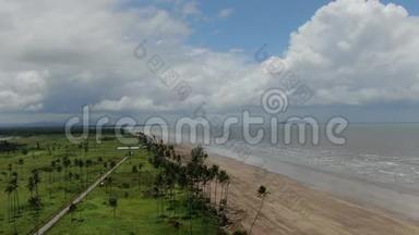 特罗姆波、沙捞越、婆罗洲的<strong>金沙</strong>滩